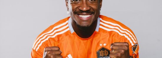 Houston Dynamo refuerza su ataque con el brasileño Sergio Santos